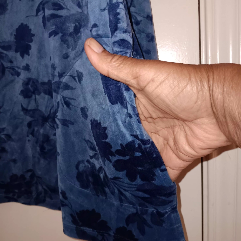 Denim&Co Blue Floral Tunic Top - Picture 4 of 5